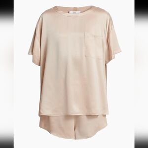 NWOT LUNYA  WASHABLE SILK T-SHIRT&SHORTS  SET  SZ;MEDIUM